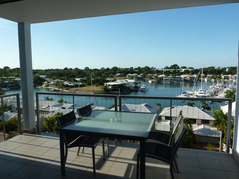 Cullen Bay Resorts - St Kilda Accommodation 20