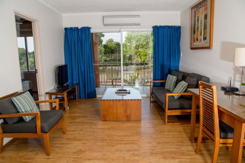 Cullen Bay Resorts - St Kilda Accommodation 4