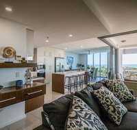 ZEN BY THE WATER - Esplanade Darwin Retreat - St Kilda Accommodation