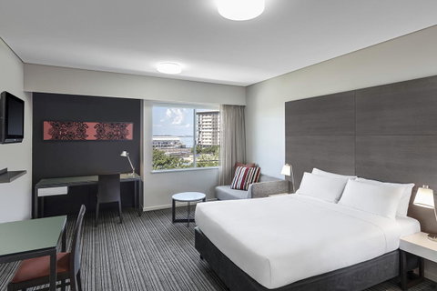 Adina Apartment Hotel Darwin Waterfront - St Kilda Accommodation 13