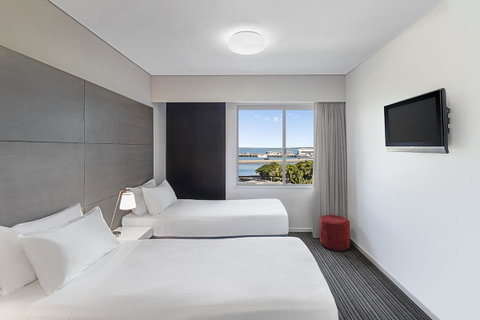 Adina Apartment Hotel Darwin Waterfront - St Kilda Accommodation 3
