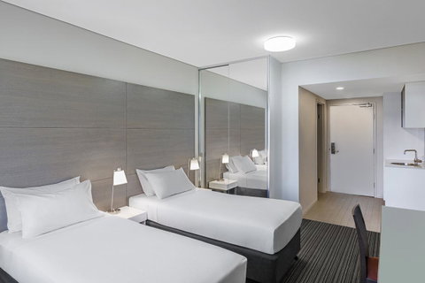 Adina Apartment Hotel Darwin Waterfront - St Kilda Accommodation 2
