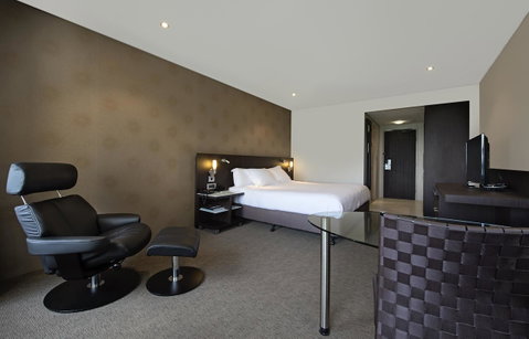 Hilton Darwin - St Kilda Accommodation 26