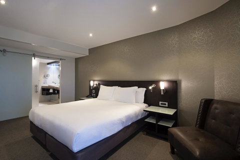 Hilton Darwin - St Kilda Accommodation 30