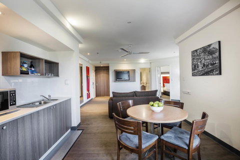 Novotel Darwin CBD - St Kilda Accommodation 7