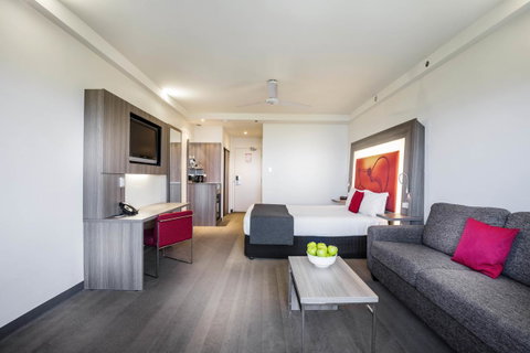 Novotel Darwin CBD - St Kilda Accommodation 9