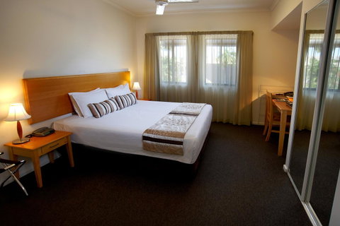 Metro Advance Apartments & Hotel - St Kilda Accommodation 8