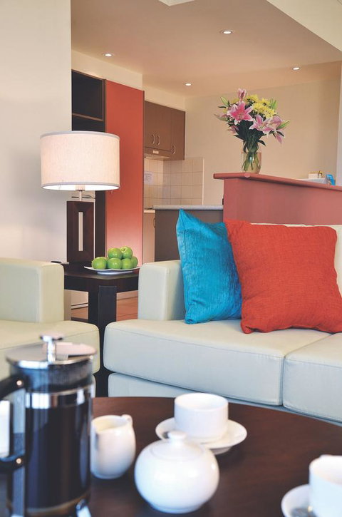 Metro Advance Apartments & Hotel - St Kilda Accommodation 3