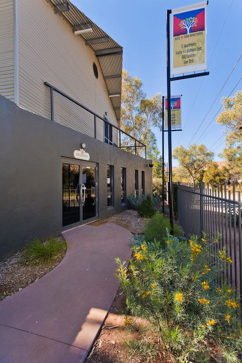 Alice On Todd Apartments - St Kilda Accommodation 8
