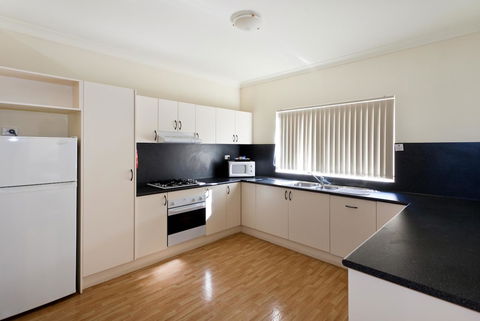 Alice On Todd Apartments - St Kilda Accommodation 3
