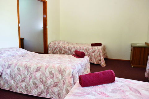 Erldunda Desert Oaks Resort - St Kilda Accommodation 31