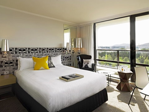 QT Canberra - St Kilda Accommodation 0