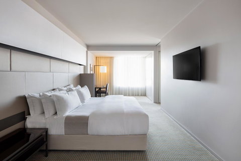 Hotel Realm - St Kilda Accommodation 9