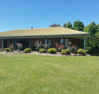 Bonaways - St Kilda Accommodation