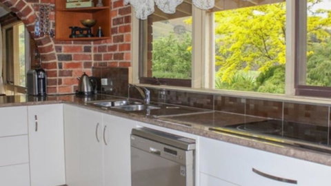 BONNIE DOON - GREAT GET AWAY - St Kilda Accommodation 2