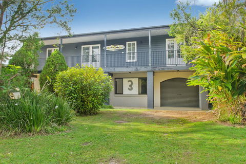 BONNY BEACH HOUSE - Holiday Accomodation With Pool - St Kilda Accommodation 0