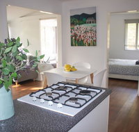Booloumba Creek Cottage - St Kilda Accommodation