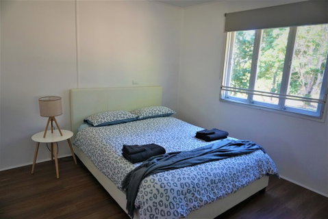 Booloumba Creek Cottage - St Kilda Accommodation 2