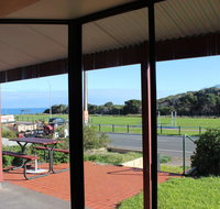 Bott's Beach Retreat - St Kilda Accommodation