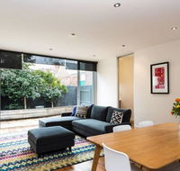 Bradman Modern Style a Walk to MCG Swan St CBD - St Kilda Accommodation