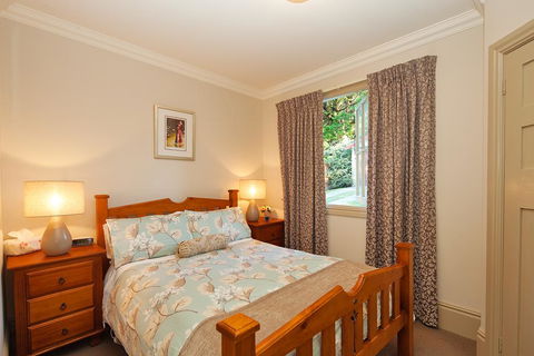 Brantwood Cottage Luxury Accommodation - St Kilda Accommodation 3