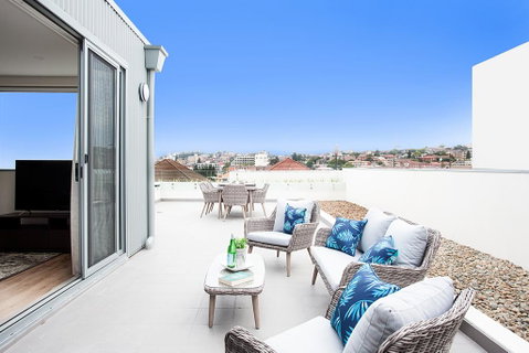 BREAM PENTHOUSE (672I) - St Kilda Accommodation 0