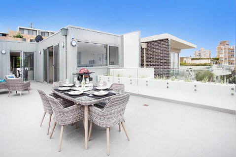 BREAM PENTHOUSE (672I) - St Kilda Accommodation 2