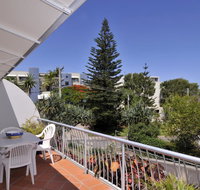 Bright  comfortable in quiet location - St Kilda Accommodation