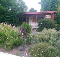 Bright's Wombat's Retreat - St Kilda Accommodation