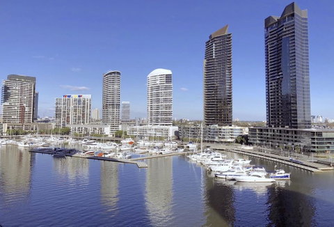 Brilliant Victoria Harbour Waterfront LVII - St Kilda Accommodation 0