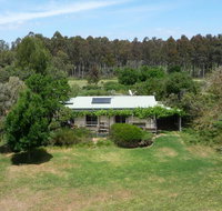 Brimin Lodge Orchard Cottage - St Kilda Accommodation