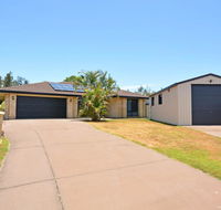 Burrum Paradsie Luxury Home - St Kilda Accommodation