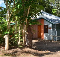 Bushland Cottages and Lodge - St Kilda Accommodation