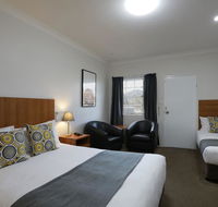Cadman Motor Inn and Apartments - St Kilda Accommodation