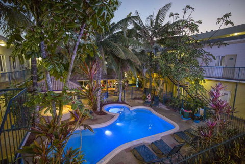 Cairns Central YHA - St Kilda Accommodation 0