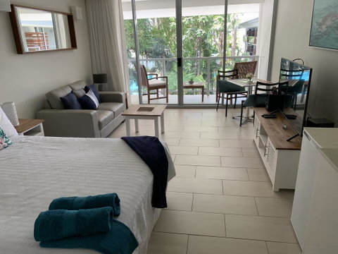 Cairns Palm Cove Studio - St Kilda Accommodation 1