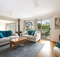 Camellia Cottage - St Kilda Accommodation