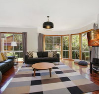 Canyon Walk House - On the Ovens River - St Kilda Accommodation