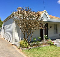 Carey Cottage - St Kilda Accommodation