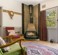 Carinya Cottage - St Kilda Accommodation