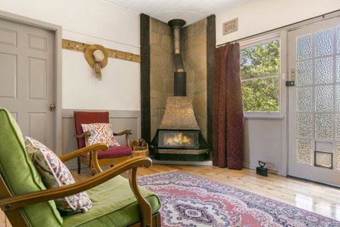 Carinya Cottage - St Kilda Accommodation 0