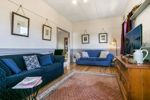 Carinya Cottage - St Kilda Accommodation 2