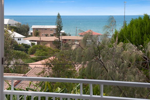 Carolyn's Beach House - St Kilda Accommodation 1