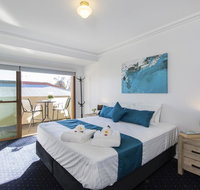 Carrington Charm - CBD - WiFi - Parking - St Kilda Accommodation