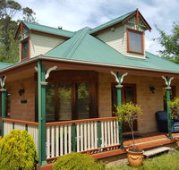 Cascades Manor Luxury Homestay Katoomba - St Kilda Accommodation