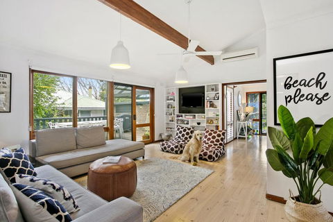 CASTAWAY - St Kilda Accommodation 0