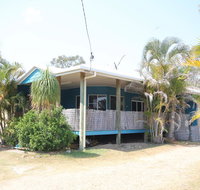 CASTAWAY BEACH HOUSE - St Kilda Accommodation