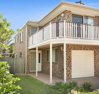 Castions - Lennox Head - St Kilda Accommodation