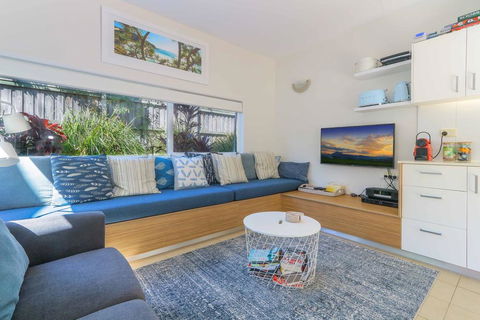 Casuarina Beach Haven - Pandanus 6 - St Kilda Accommodation 1