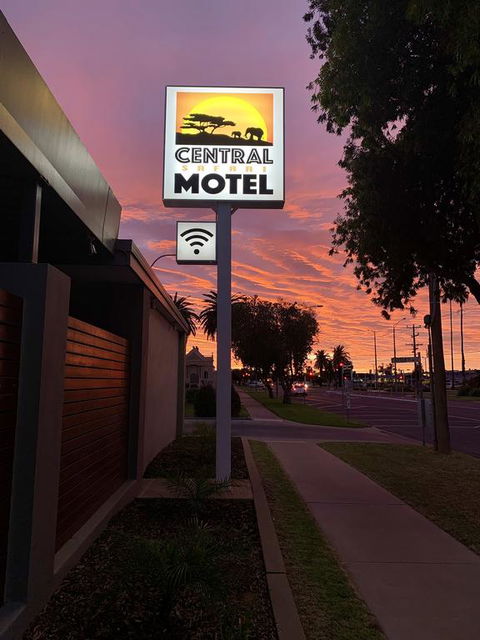 Central Motel Mildura - St Kilda Accommodation 3